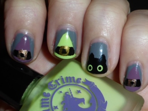 Black Cats and Witches Hats Nail Art (1)